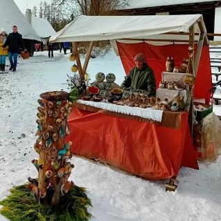 🎄 Dnešním adventním jarmarkem na Veselém Kopci jsme ukončili letošní prodej na trzích. 🎁 Pokud jste nás nestihli osobně,...